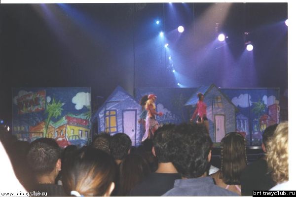 DWD - Vancouver, BC (28 мая 2002 года)15.jpg(Бритни Спирс, Britney Spears)