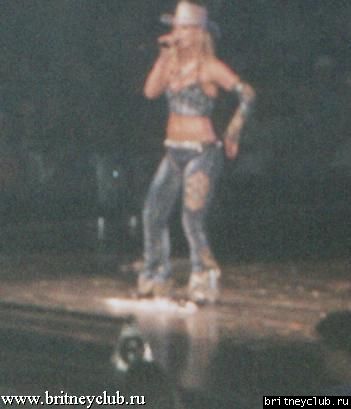 D.W.D. Boston, MA (29 Июня 2002)17.jpg(Бритни Спирс, Britney Spears)
