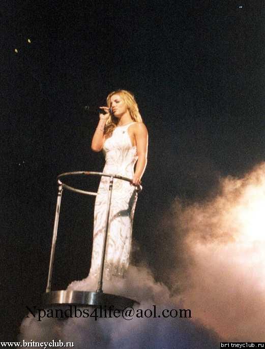 D.W.D. Boston, MA (29 Июня 2002)concert-16.jpg(Бритни Спирс, Britney Spears)