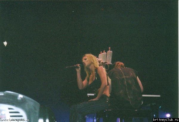 D.W.D. Hamilton, Ontario (June 25, 2002)11.jpg(Бритни Спирс, Britney Spears)