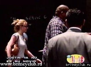Бритни ходит по магазинам в Мексике (24 июля 2002)11.jpg(Бритни Спирс, Britney Spears)