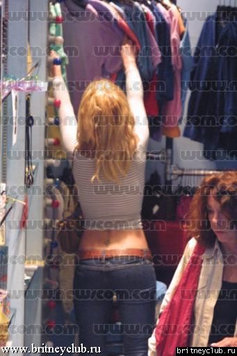Бритни на шоппинге в Soho в Нью-Йорке20.jpg(Бритни Спирс, Britney Spears)