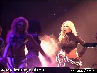D.W.D. - Orlando, Florida (14 июля 2002)02.jpg(Бритни Спирс, Britney Spears)