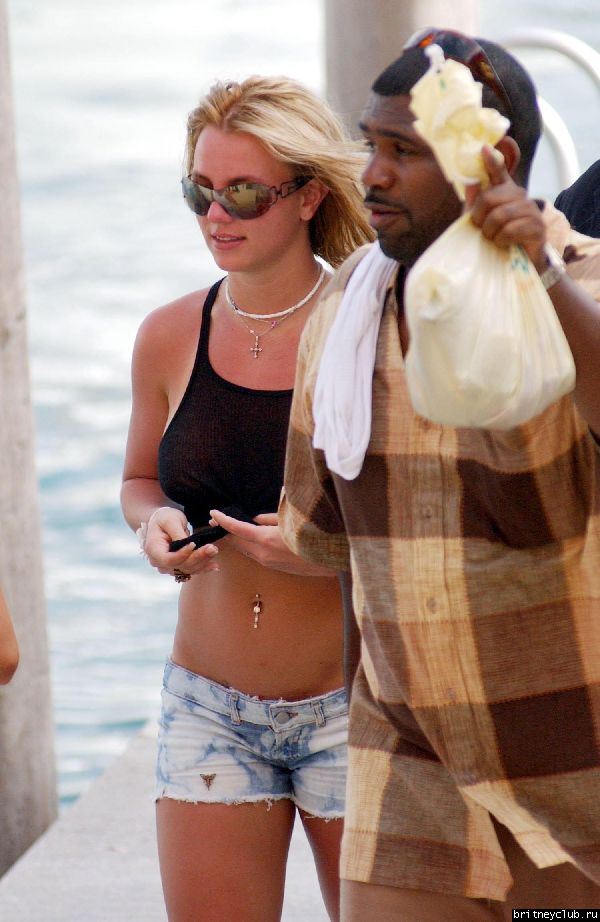 Бритни на Багамах260503_007.jpg(Бритни Спирс, Britney Spears)