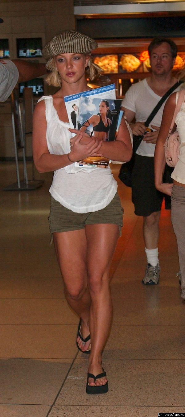 Бритни в аэропорту JFK  Нью-Йоркаrab110703_11.jpg(Бритни Спирс, Britney Spears)