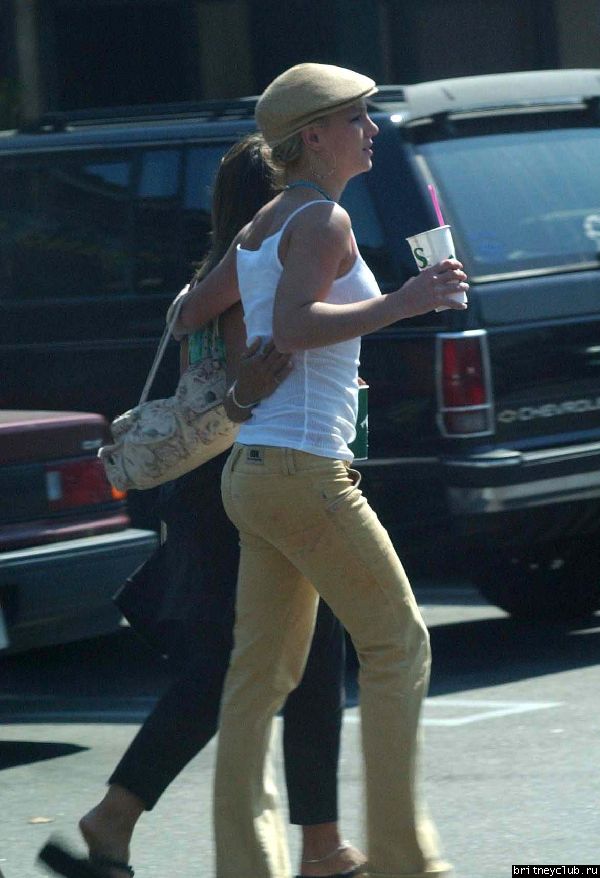 Бритни и ее мама, покидающие TOGOSspa160703_11.jpg(Бритни Спирс, Britney Spears)