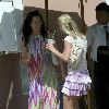 Бритни около отеля перед выездом на VMA