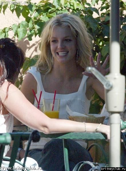 Шоппинг в Голливуде018.jpg(Бритни Спирс, Britney Spears)