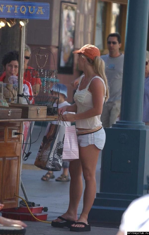 Шоппинг в Санта Моникеspa120803_22.jpg(Бритни Спирс, Britney Spears)