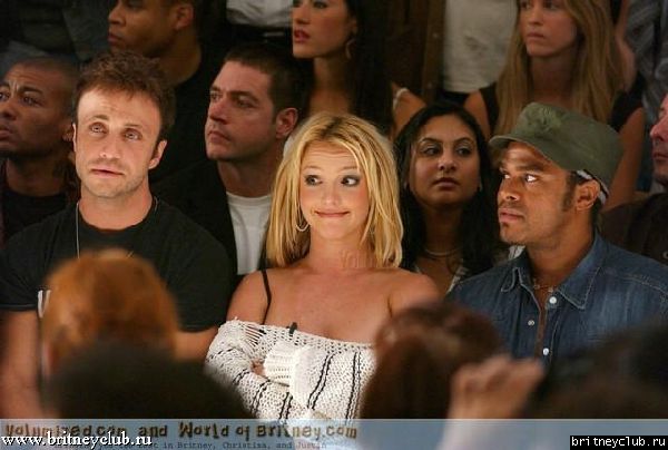 The 2004 Spring Diesel Fashion Show027.jpg(Бритни Спирс, Britney Spears)