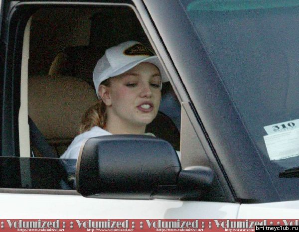 Бритни в машине03.jpg(Бритни Спирс, Britney Spears)