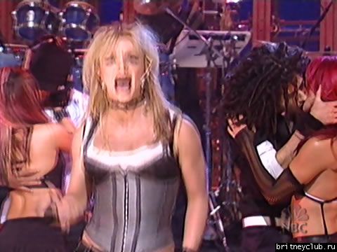 Britney Spears SNL 2003 Me Against The Music28_G.jpg(Бритни Спирс, Britney Spears)