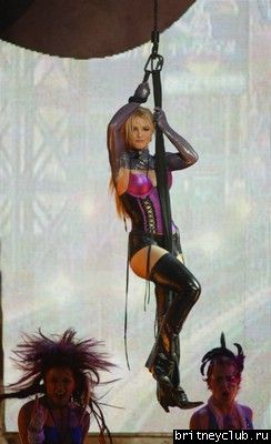 Выступление на AMA 2003002.jpg(Бритни Спирс, Britney Spears)