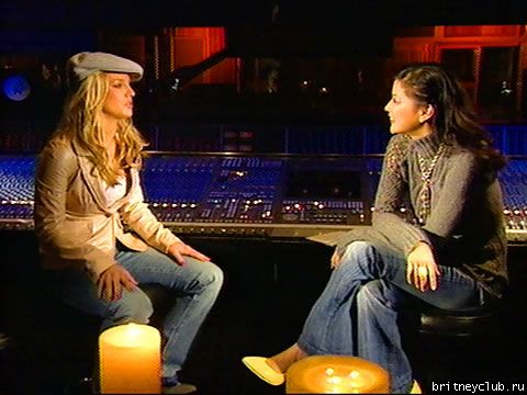 Интервью перед выступлением129_G.jpg(Бритни Спирс, Britney Spears)