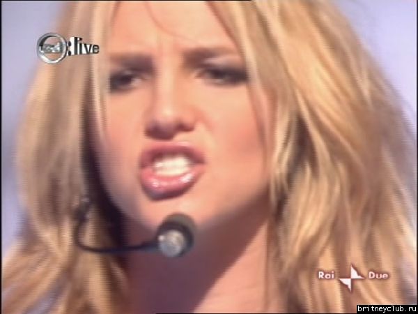 "Breathe On Me" (выступление с новой песней)201_G.jpg(Бритни Спирс, Britney Spears)