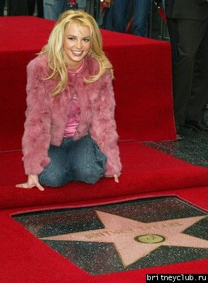 Бритни на Аллее Славы в Голливуде017.jpg(Бритни Спирс, Britney Spears)