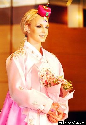 Бритни на пресс конференции в Корее009.jpg(Бритни Спирс, Britney Spears)