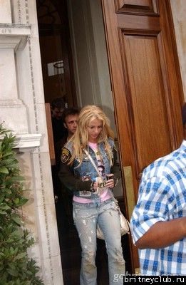 Бритни и Кевин возвращаются из свадебного путешествия001.jpg(Бритни Спирс, Britney Spears)