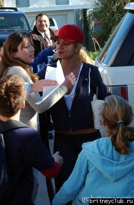 Бритни встречается со своими фанатами005.jpg(Бритни Спирс, Britney Spears)