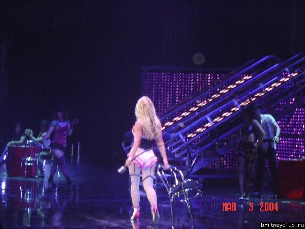  Onyx Hotel tour (любительские кадры)05.jpg(Бритни Спирс, Britney Spears)