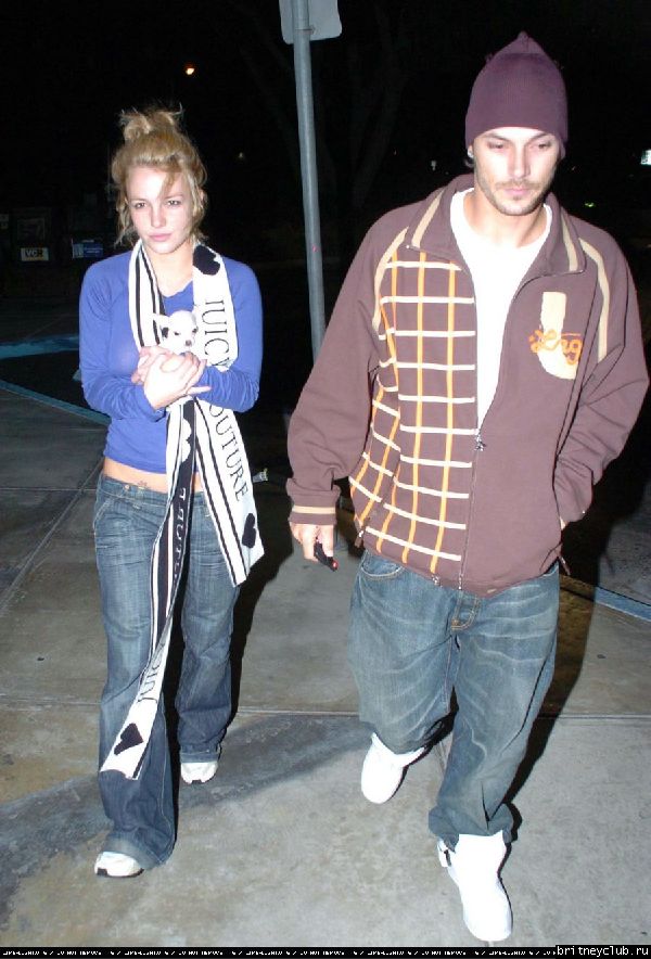 Бритни и Кевин- прогулка за городомbritbday6.jpg(Бритни Спирс, Britney Spears)