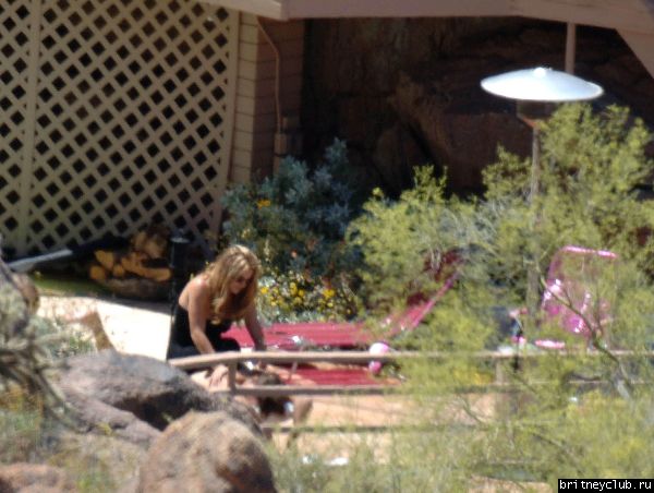 Бритни и Кевин отдыхают на своей арендованной вилле03.jpg(Бритни Спирс, Britney Spears)