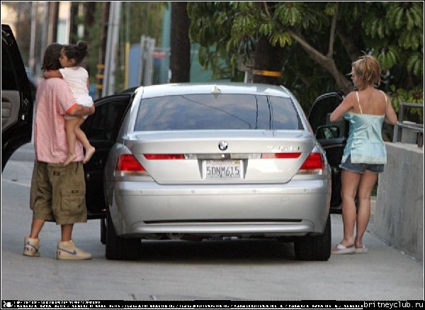 Бритни идет в больницу вместе с Кори2.jpg(Бритни Спирс, Britney Spears)
