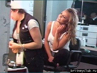 Кадры из первой серии "Britney & Kevin: Chaotic"08.jpg(Бритни Спирс, Britney Spears)
