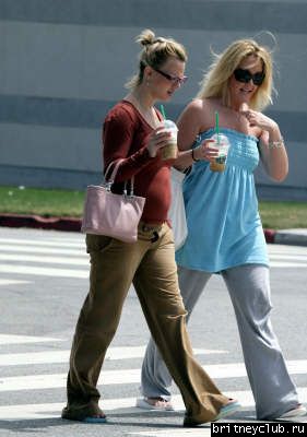 Бритни на шоппинге2.jpg(Бритни Спирс, Britney Spears)