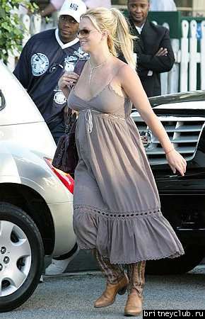 Бритни и Джеми Линн в Лос Анжелесе009.jpg(Бритни Спирс, Britney Spears)