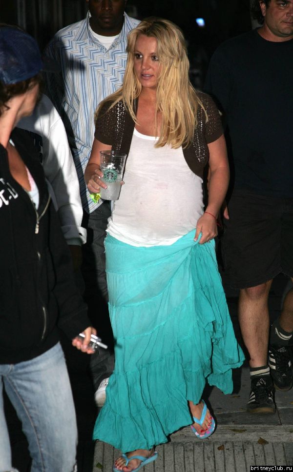Бритни и Джеми Линн в Лос Анжелесе26.jpg(Бритни Спирс, Britney Spears)