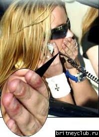 Редкие фото от *Регины*Britney_Stressed_Nails.jpg(Бритни Спирс, Britney Spears)
