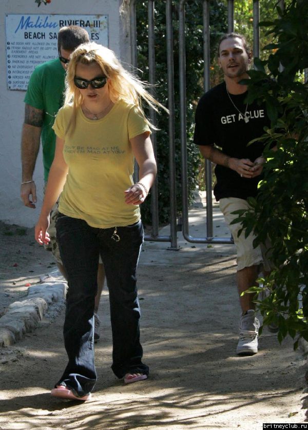 Бритни и Кевин в Малибу02.jpg(Бритни Спирс, Britney Spears)