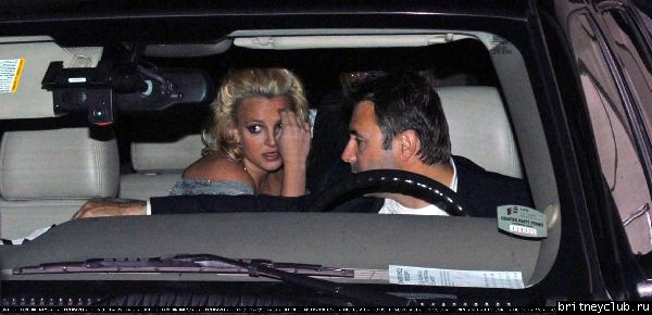 Бритни и Кевин посетили ресторан spears_35461_02.jpg(Бритни Спирс, Britney Spears)
