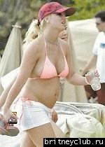 Бритни на пляже в Mauibritney_puzo_2.jpg(Бритни Спирс, Britney Spears)