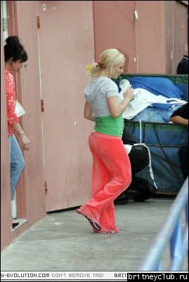 Бритни и Шон посетили танцевальные занятия для родителей и детей27.jpg(Бритни Спирс, Britney Spears)