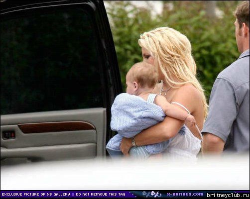 Бритни и Шон в Orange Country 05.jpg(Бритни Спирс, Britney Spears)