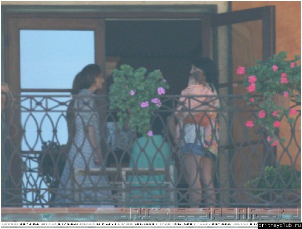 Бритни ищет дом в Санта Барбаре14.jpg(Бритни Спирс, Britney Spears)