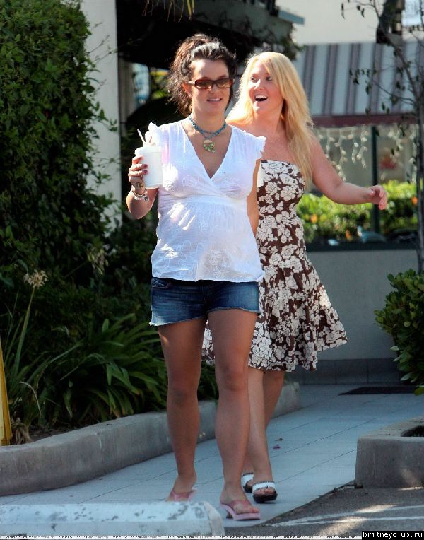 Бритни в Санта Монике02.jpg(Бритни Спирс, Britney Spears)