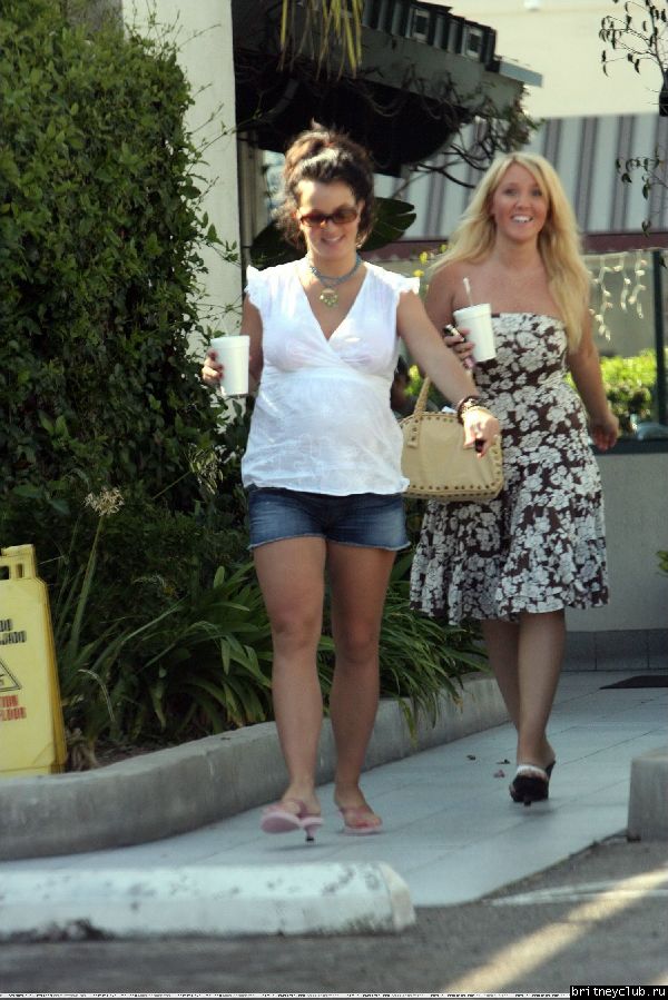 Бритни в Санта Монике09.jpg(Бритни Спирс, Britney Spears)