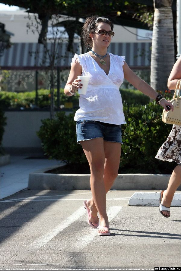 Бритни в Санта Монике24.jpg(Бритни Спирс, Britney Spears)