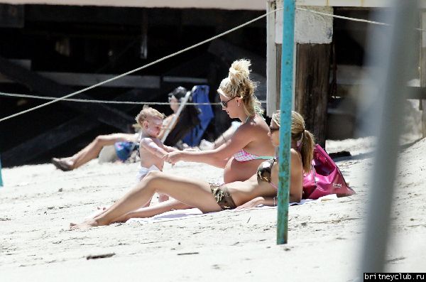 Бритни с Шоном в Майями21.jpg(Бритни Спирс, Britney Spears)