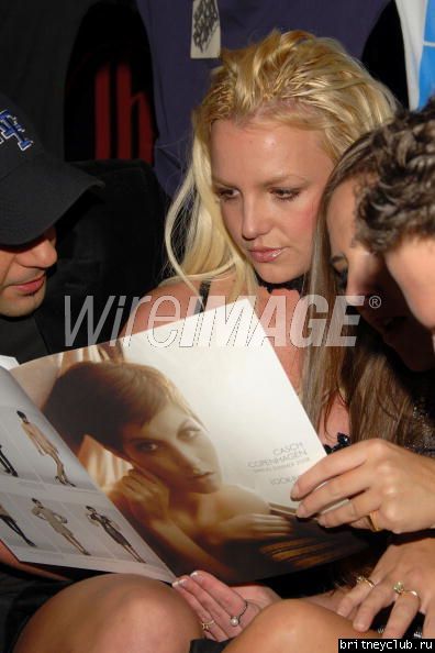 Бритни отмечает свой 26-летие в Scandinavian Mansionbritney-birthday30.jpg(Бритни Спирс, Britney Spears)