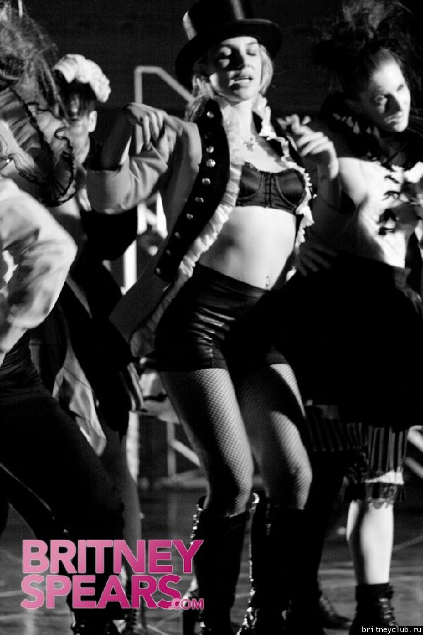 Танцевальная репетиция Бритни для тв-шоу Европы02.jpg(Бритни Спирс, Britney Spears)