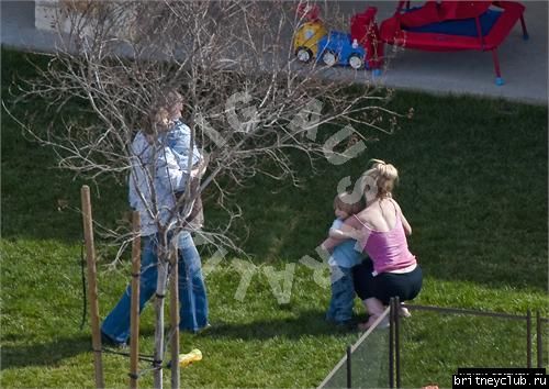 Бритни проводит время с детьми23.jpg(Бритни Спирс, Britney Spears)