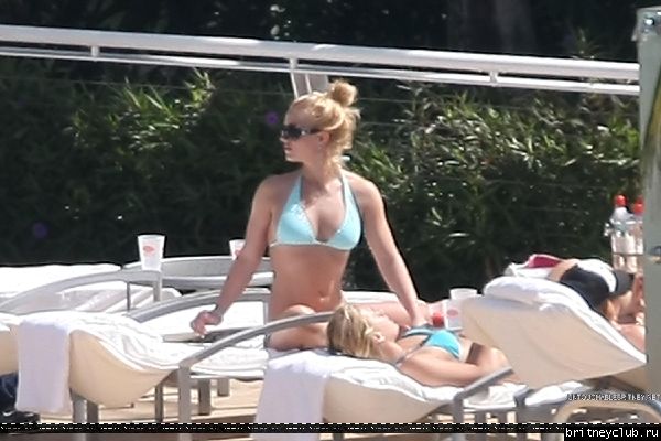 Бритни проводит время с детьми на свежем воздухе10.jpg(Бритни Спирс, Britney Spears)