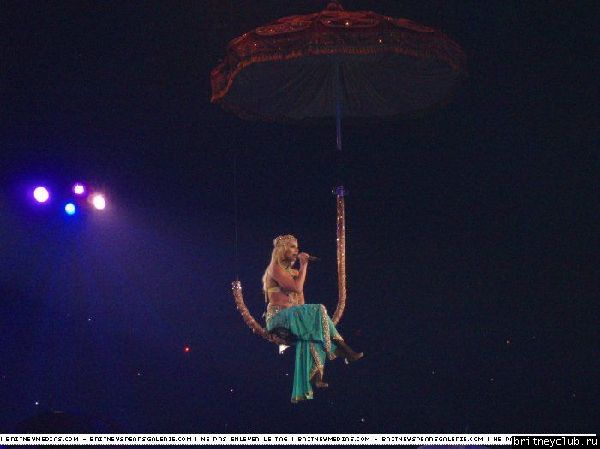 Фотографии с концерта Бритни в Пи́ттсбурге (Фото высокого и среднего качества)18.jpg(Бритни Спирс, Britney Spears)