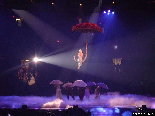 Фотографии с концерта Бритни в Чикаго 29 апреля (Фото среднего качества)07.jpg(Бритни Спирс, Britney Spears)