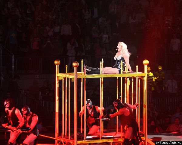 Фотографии с концерта Бритни в Лондоне 3 июня 44.jpg(Бритни Спирс, Britney Spears)
