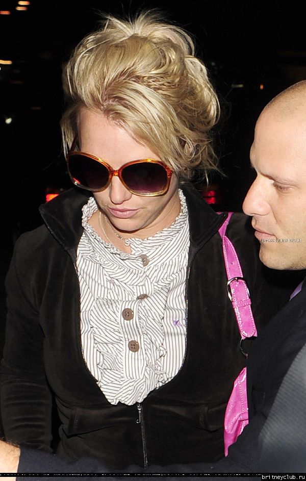 Бритни возвращается в отель после концерта018.jpg(Бритни Спирс, Britney Spears)